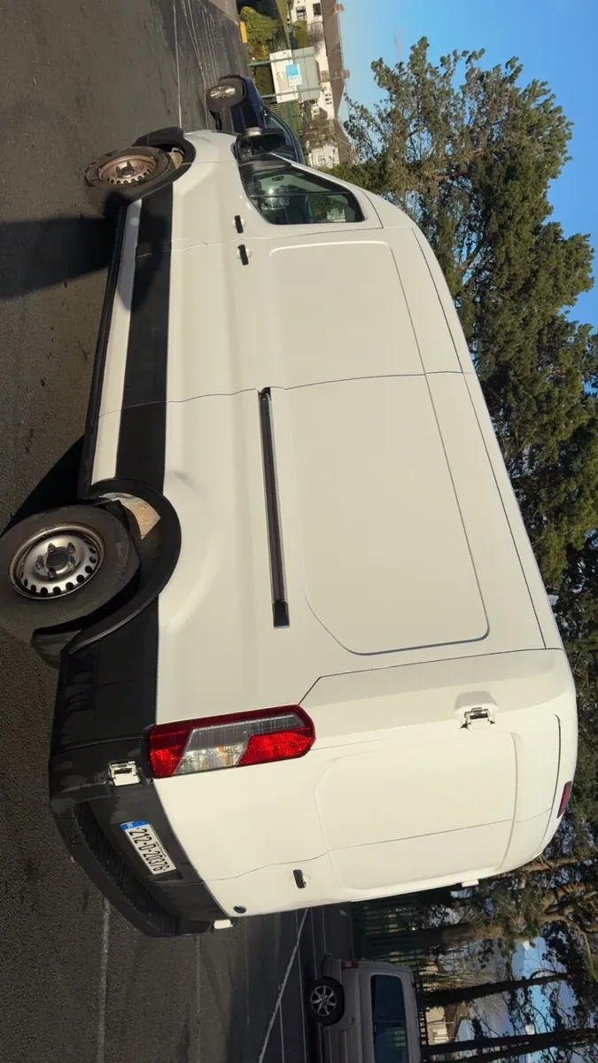 Ford transit - Image 4