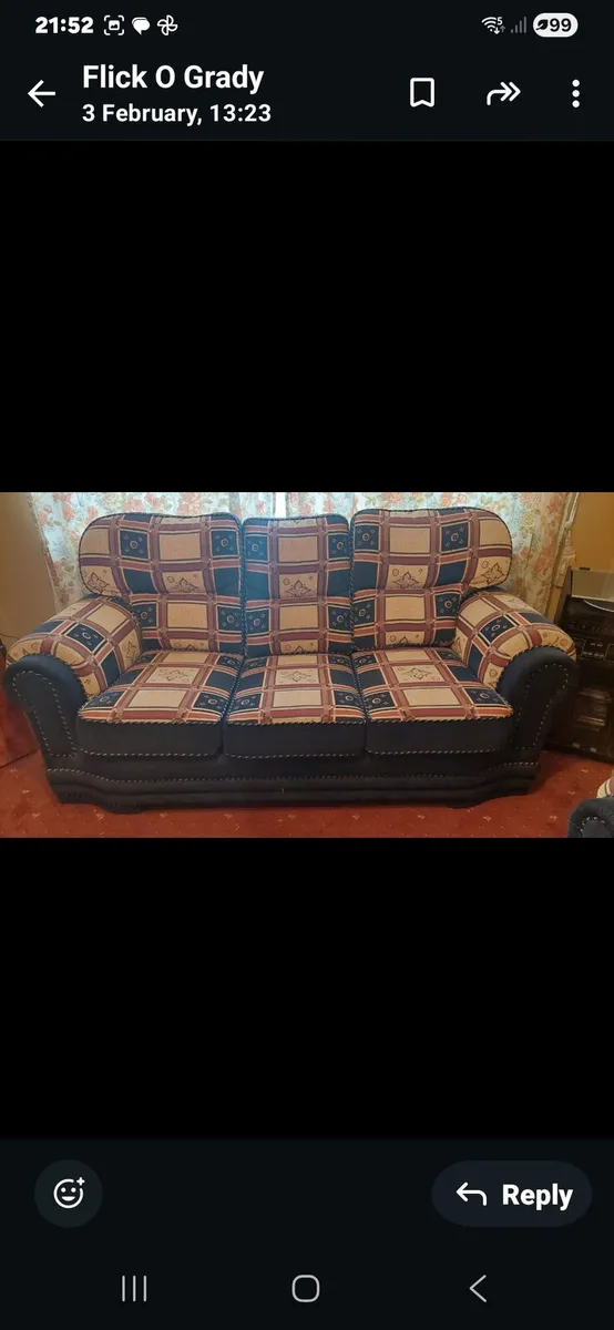 Couch and armchairs - Image 3