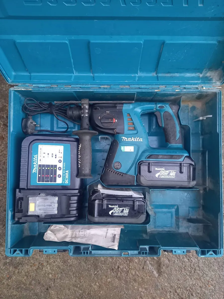 Makita 36v Bettery Hammer Drill - Image 1