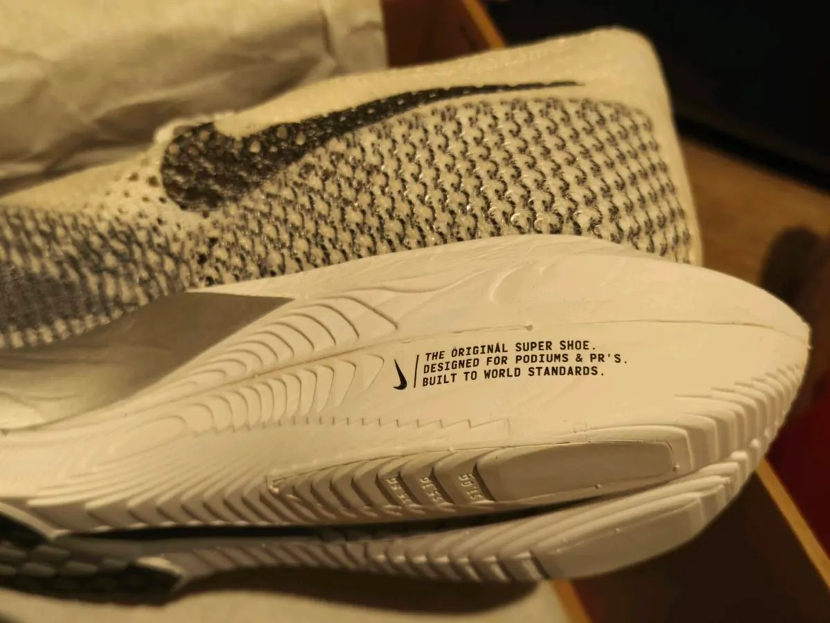 Nike Vaporfly Next %3 - Image 4