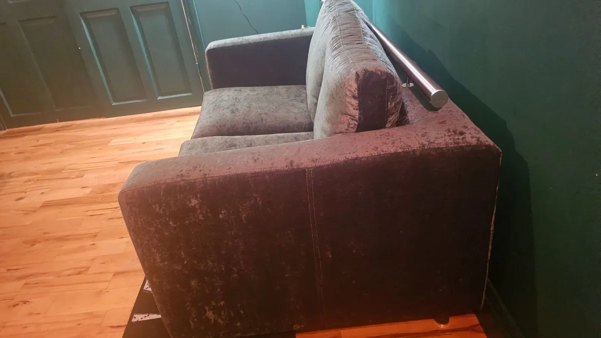 Sofa 2.5 seater - Image 3