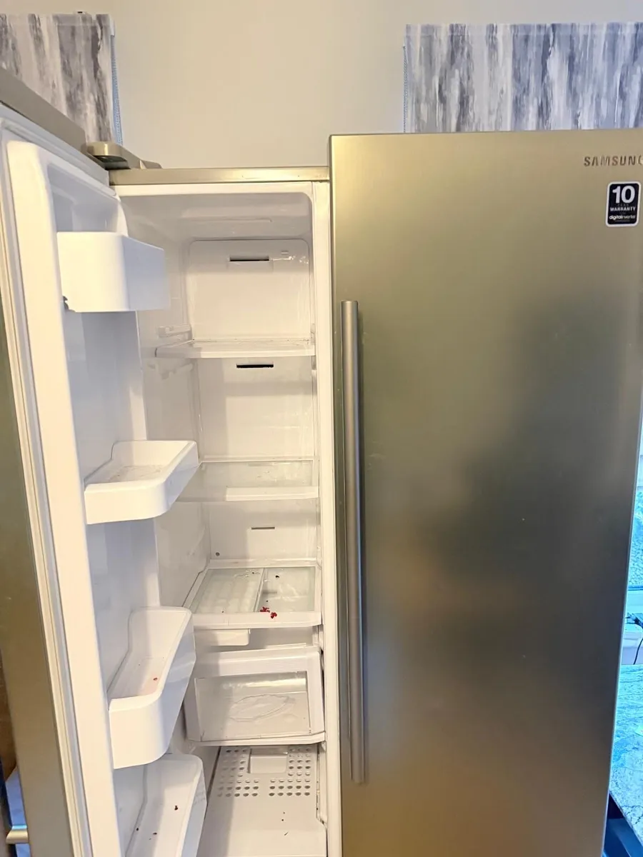American Fridge Freezer - Image 4