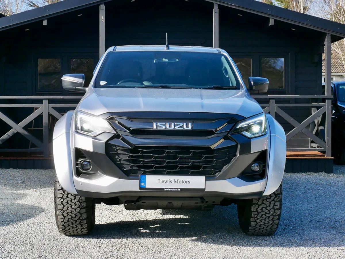 2025 Isuzu D-Max Arctic Trucks AT35 - Image 2
