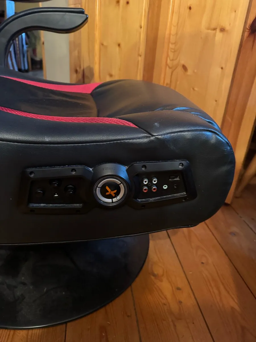 Gaming chair - Image 3