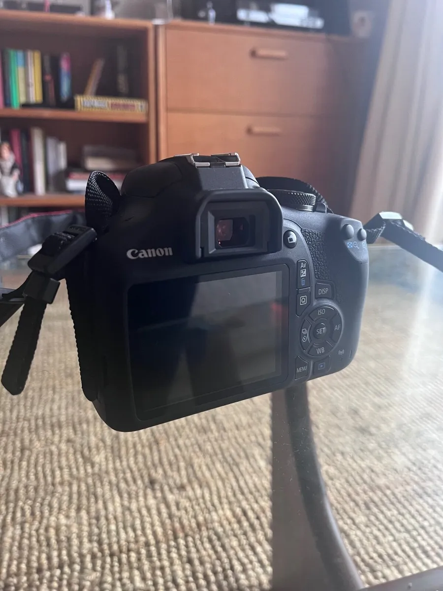 Canon EOS 2000D with the 18–55mm kit - Image 2