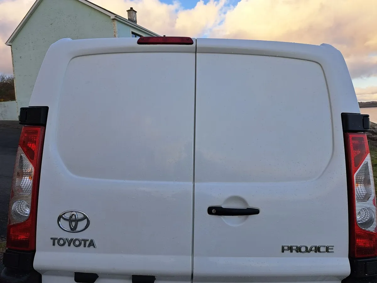 Toyota Proace 2016 - Image 3