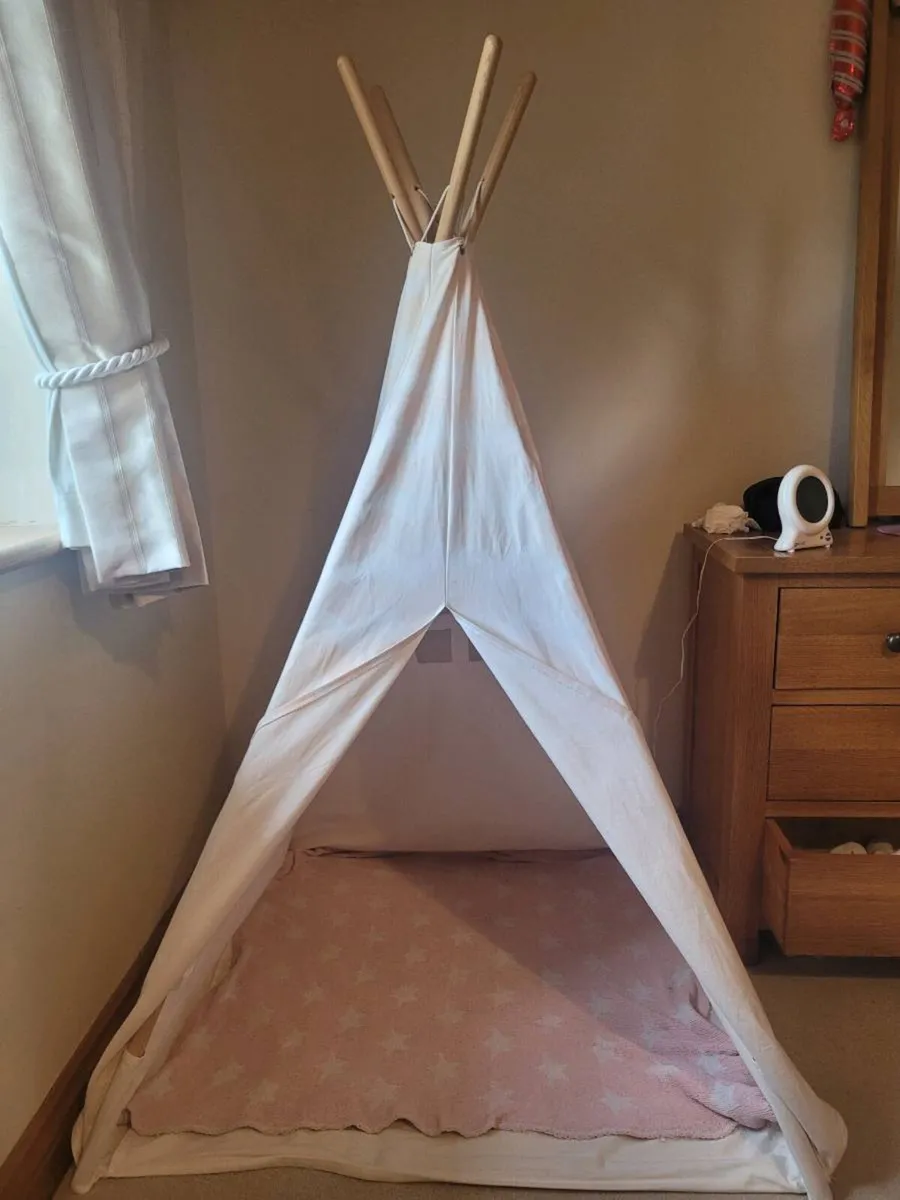 Teepee tent - Image 1