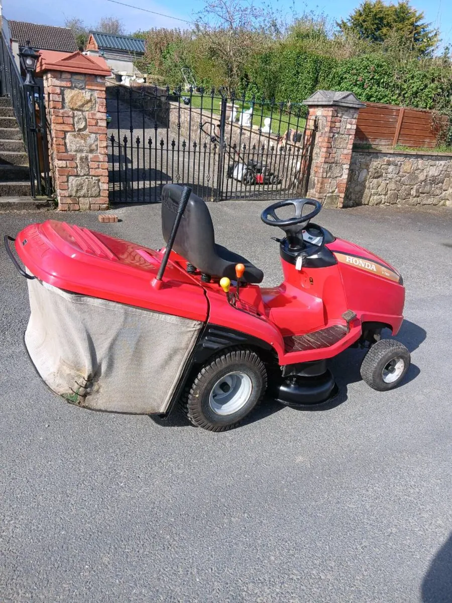 Lawnmower - Image 3