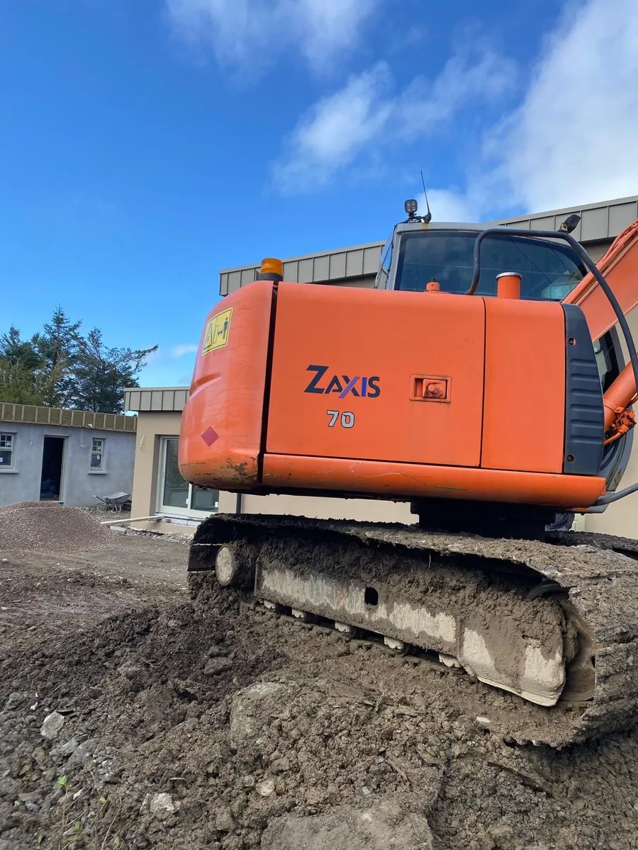 Hitachi  70 7 ton - Image 2