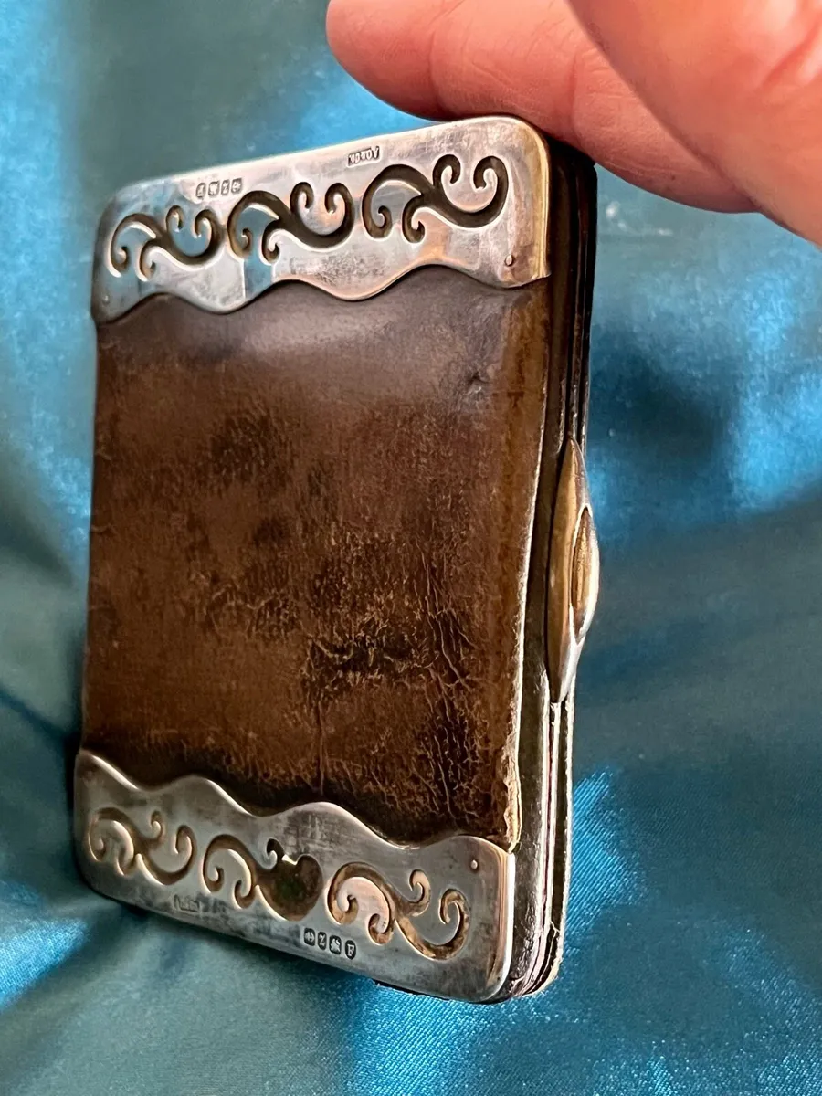 Antique Victorian Silver and Leather Wallet - Image 3