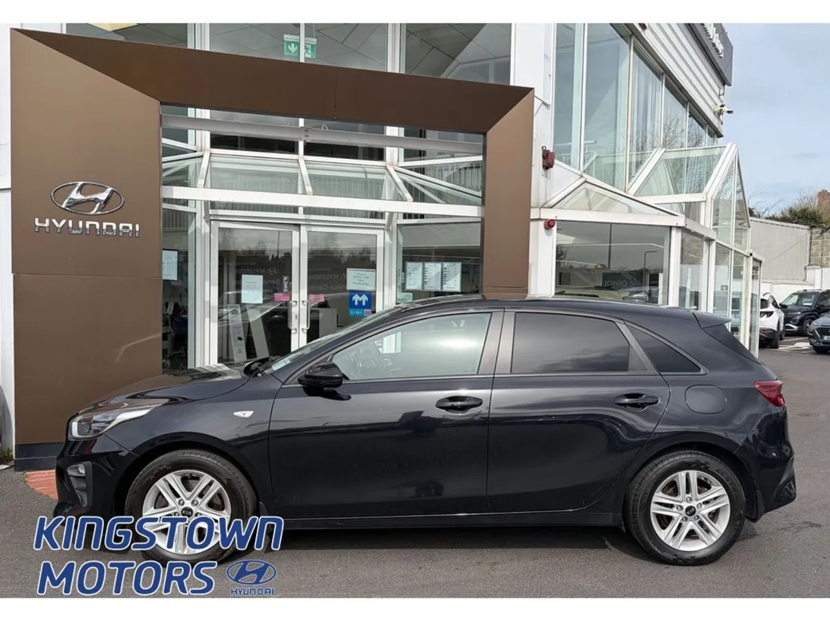 Kia Ceed 1.6 K2 Commercial 5DR - Image 3