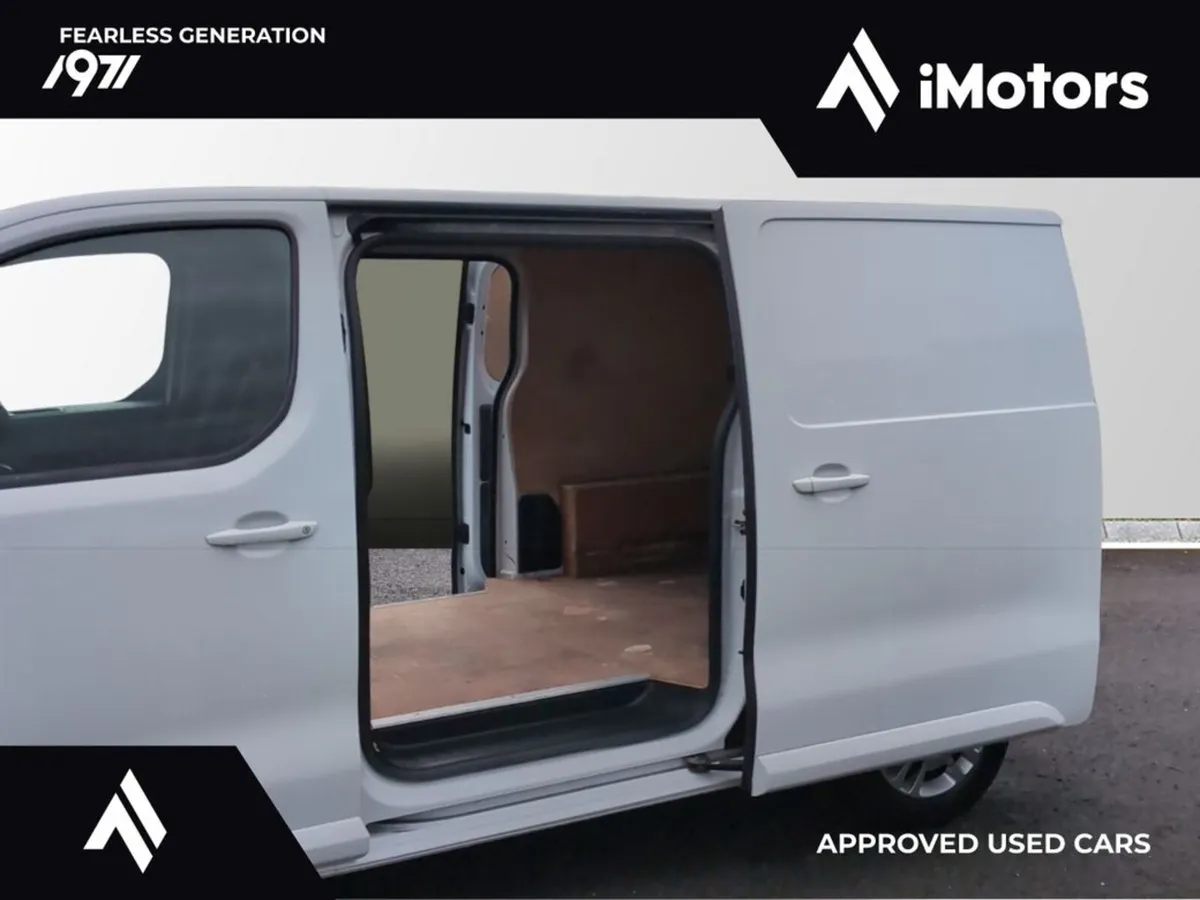 Vauxhall Vivaro L1H1 F2700 SPORTIVE S/S - Image 2
