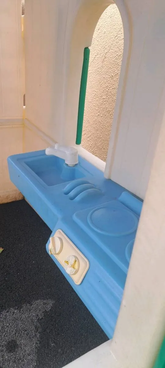 Little times play house - Image 4