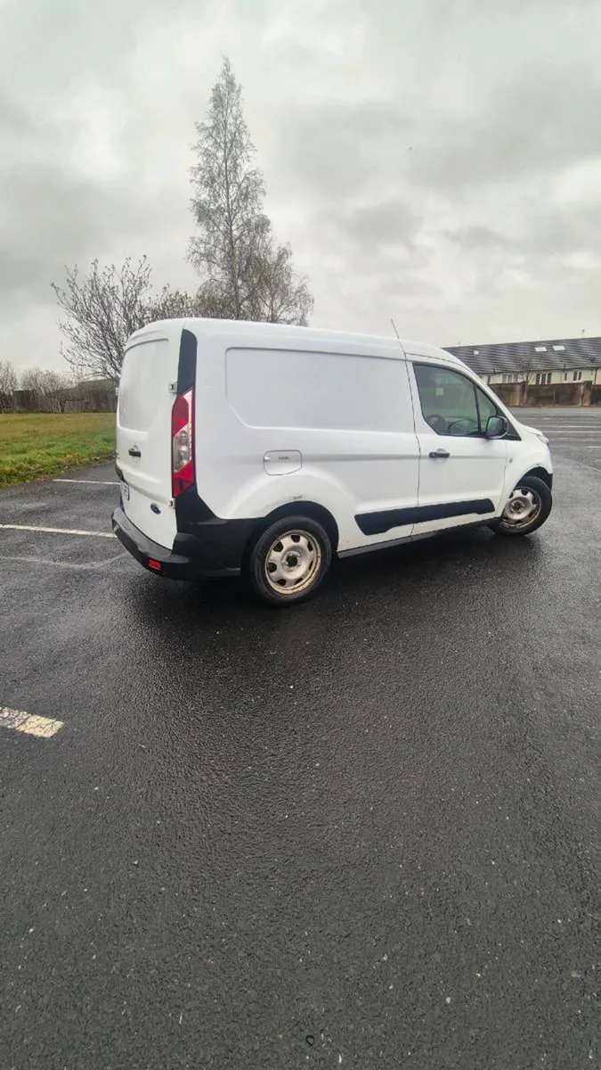 Ford Transit Connect - Image 2