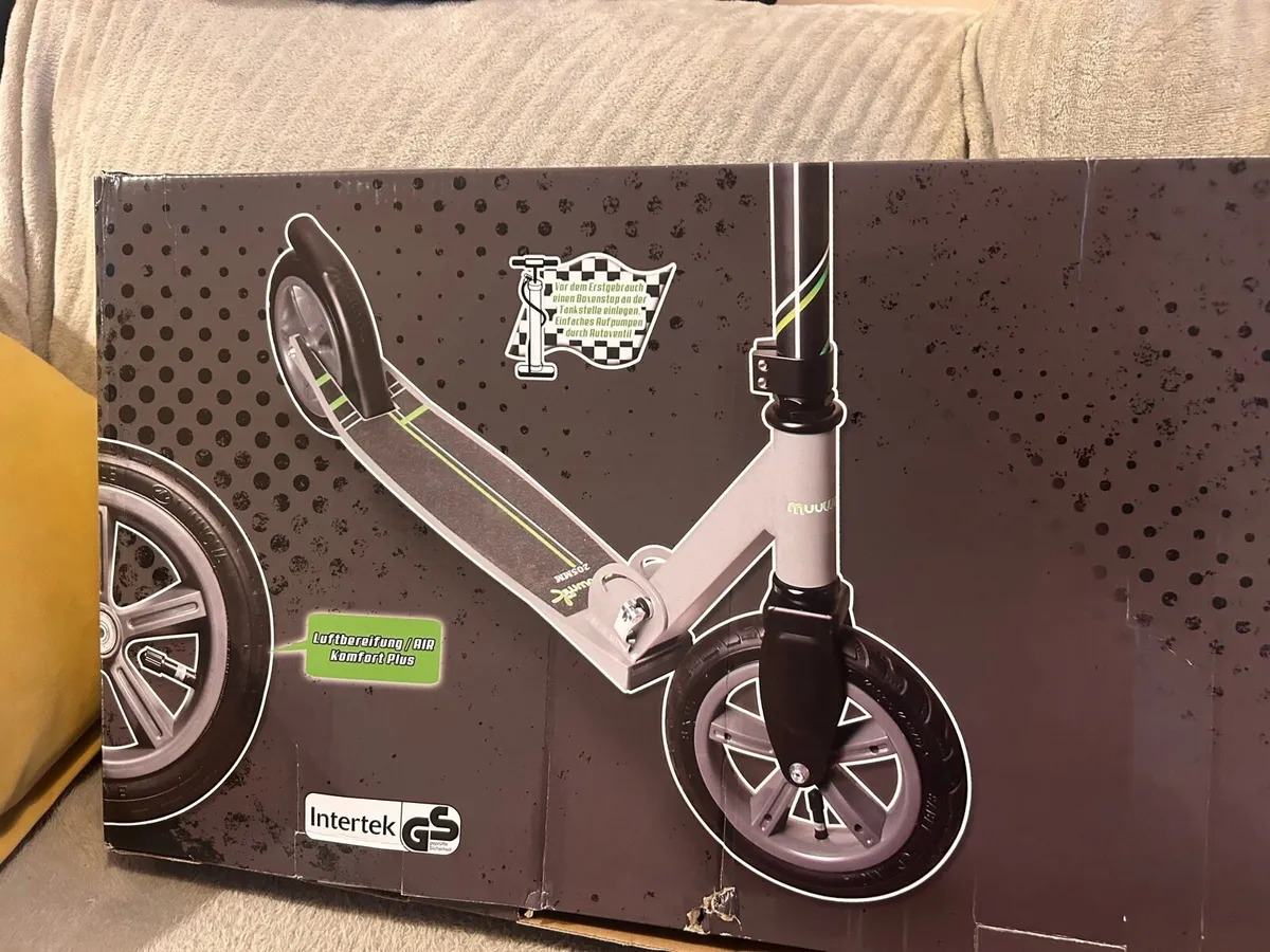 Muuwmik kids scooter 205 mm - Image 1