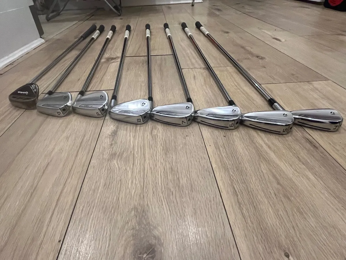 Golf clubs - Image 1