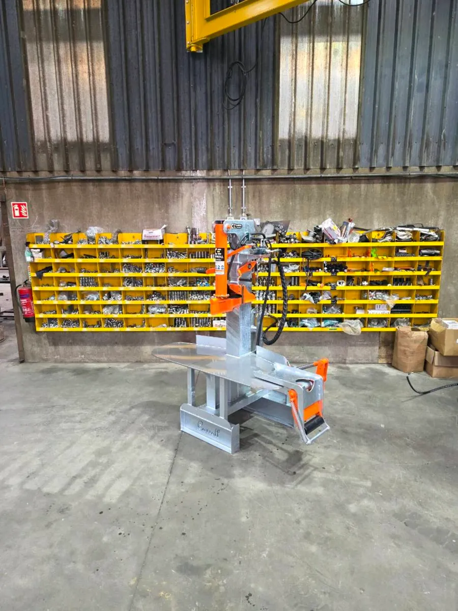 Log Splitter - Image 1