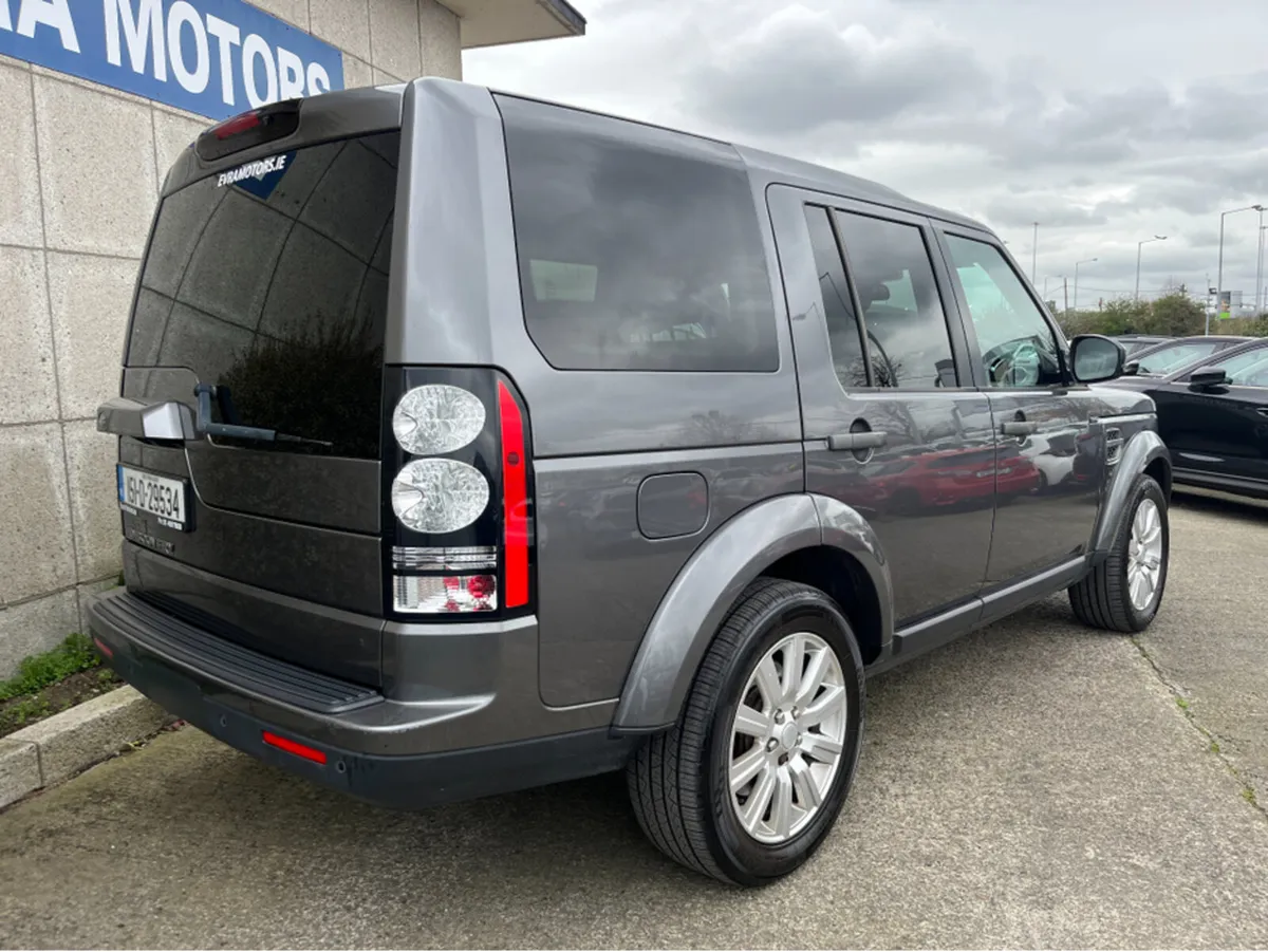 Land Rover Discovery 3.0 TDV6 XE 5 SEAT COMMERCIAL - Image 4