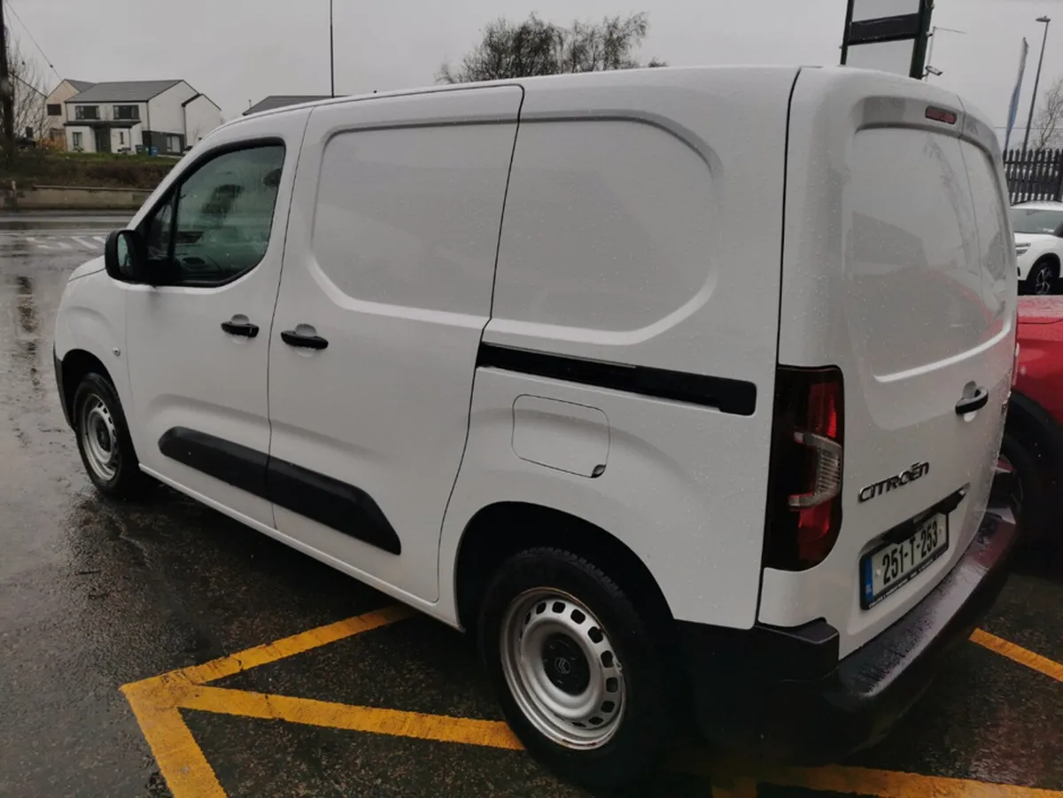 Citroen Berlingo ENTRPRISE BLUE HDI 10 - Image 2