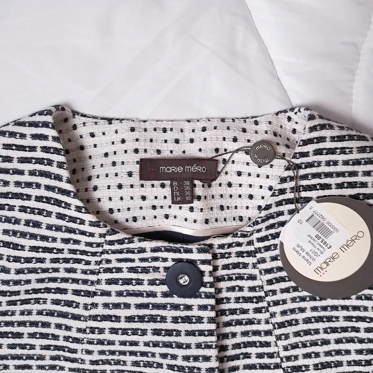 Marie Mero White Navy Textured Cropped Jacket 10UK - Image 3