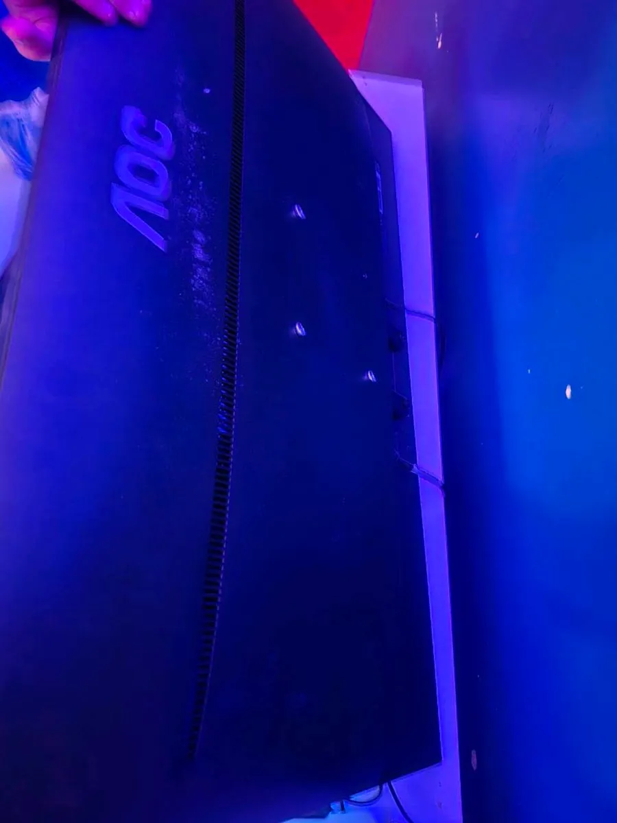 Tv screens - Image 3