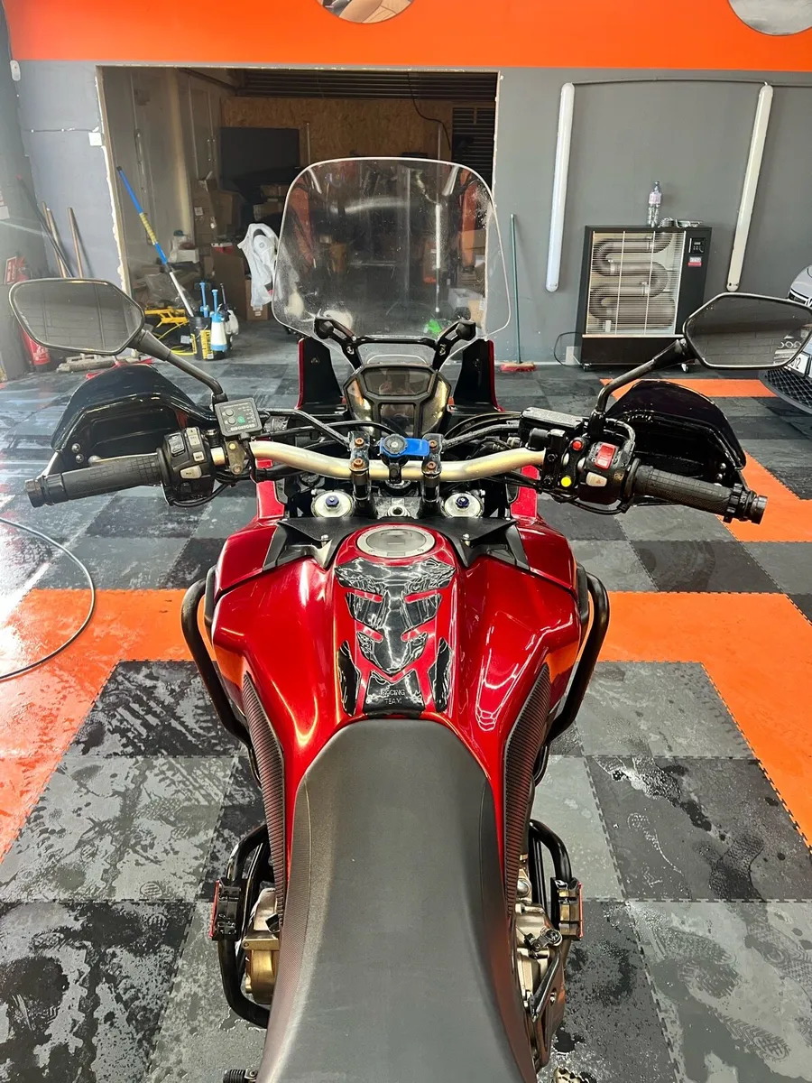 AFRICA TWIN - Image 3