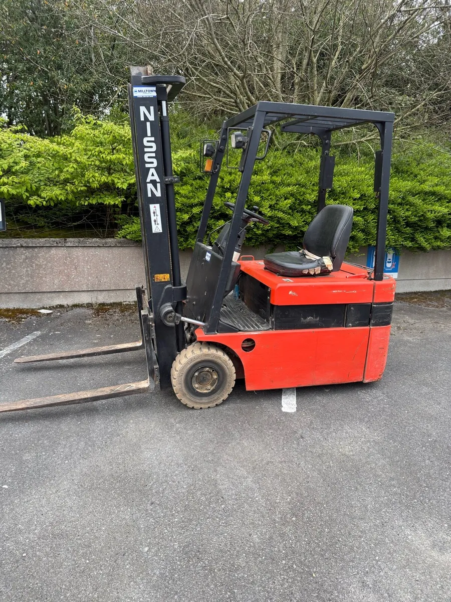 Forklift - Image 1