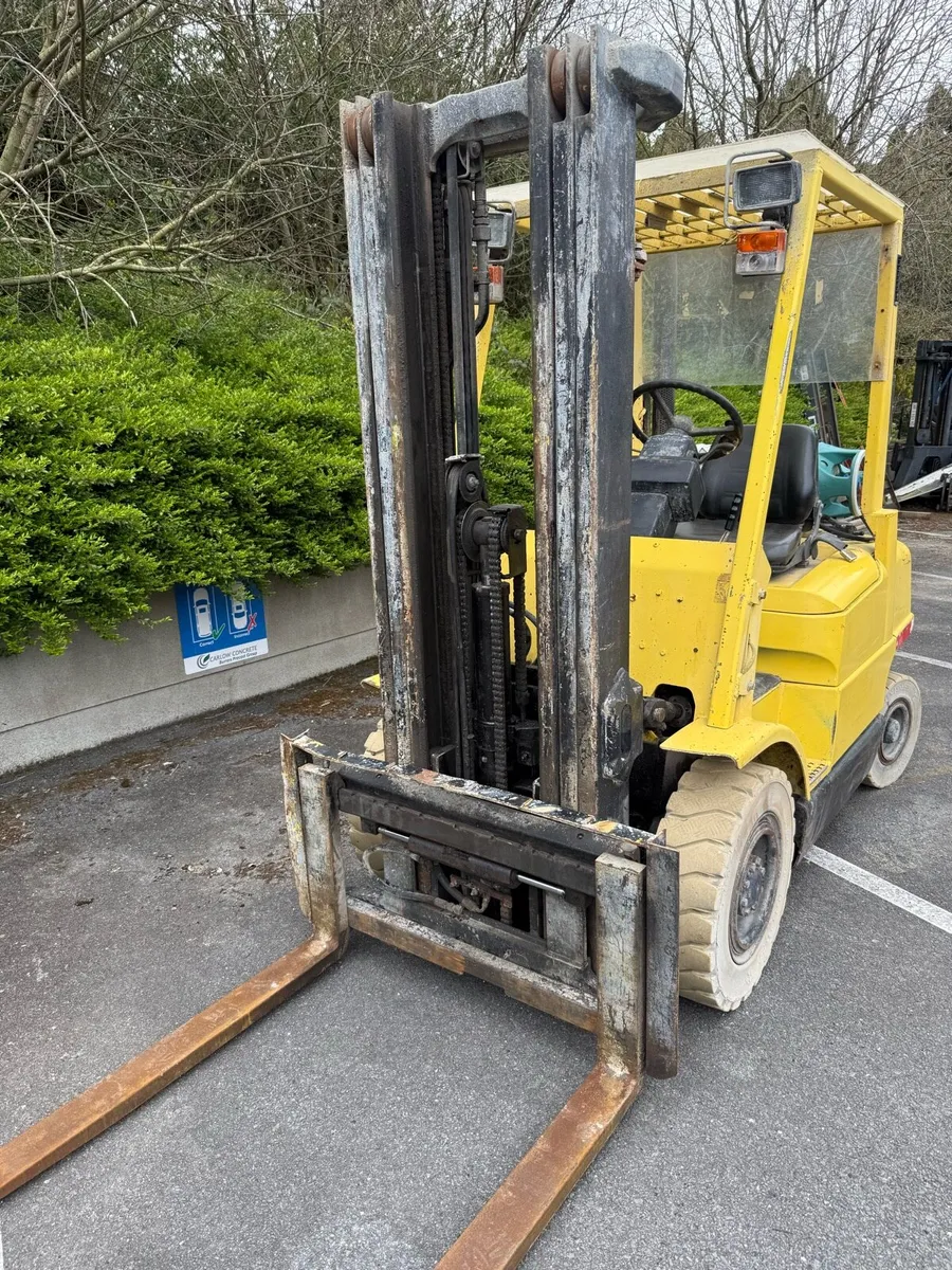 Forklift - Image 3