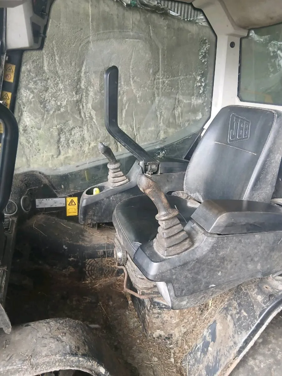 Jcb 175 bobcat - Image 4