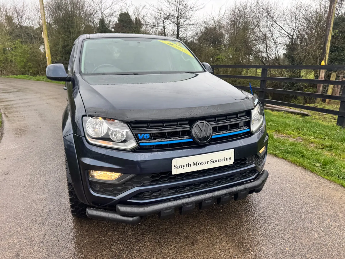 172 Volkswagen Amarok Black Ed BARGAIN***** - Image 4