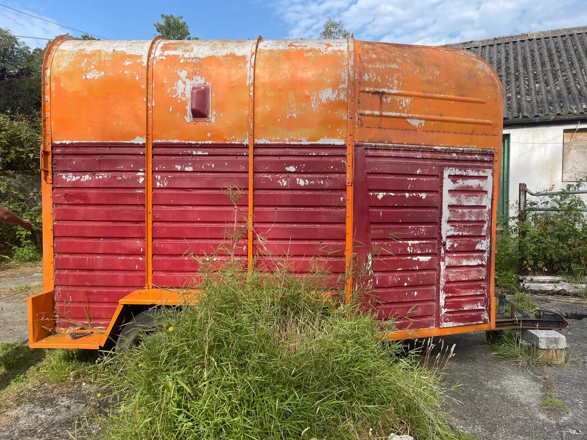 Original Rice Horsebox, Project started - Image 1