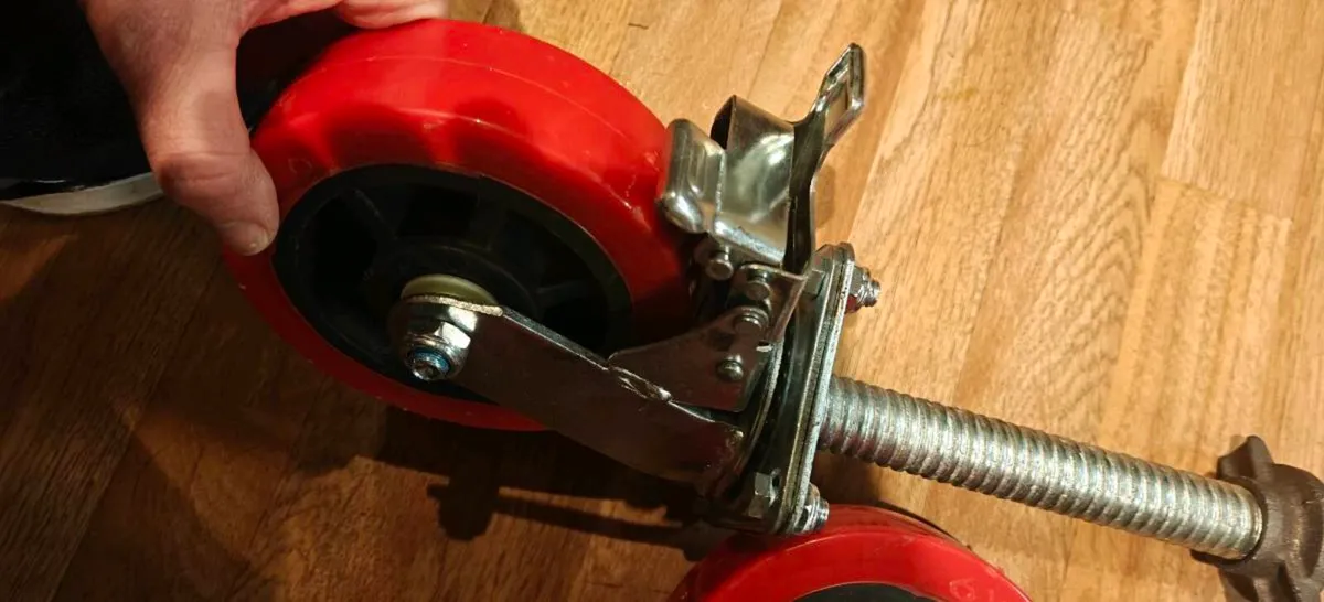 6" scaffolding wheels - Image 4