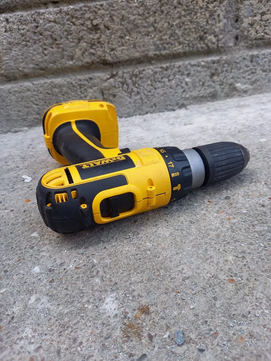 DeWalt Cordless Drill - Image 4