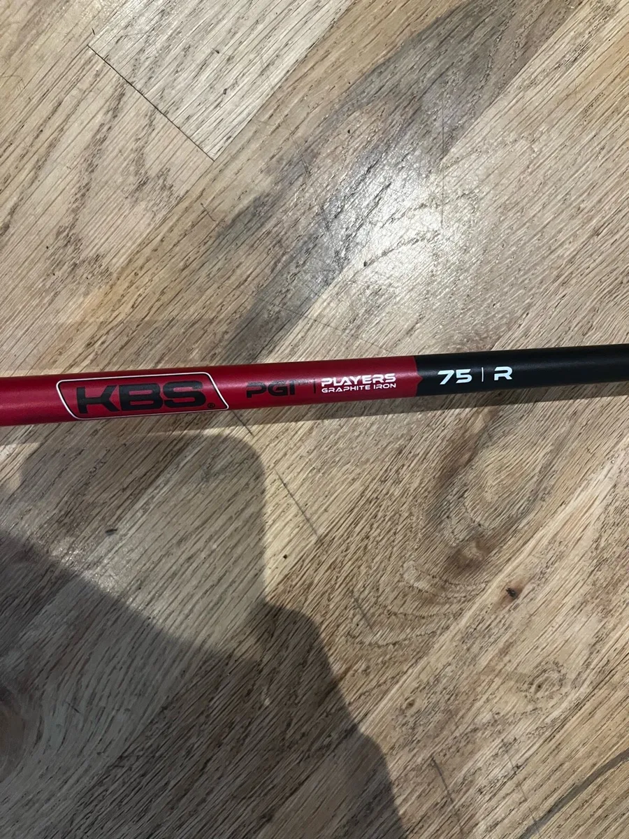 Cobra DARKSPEED 4 Hybrid (21°) - Image 2