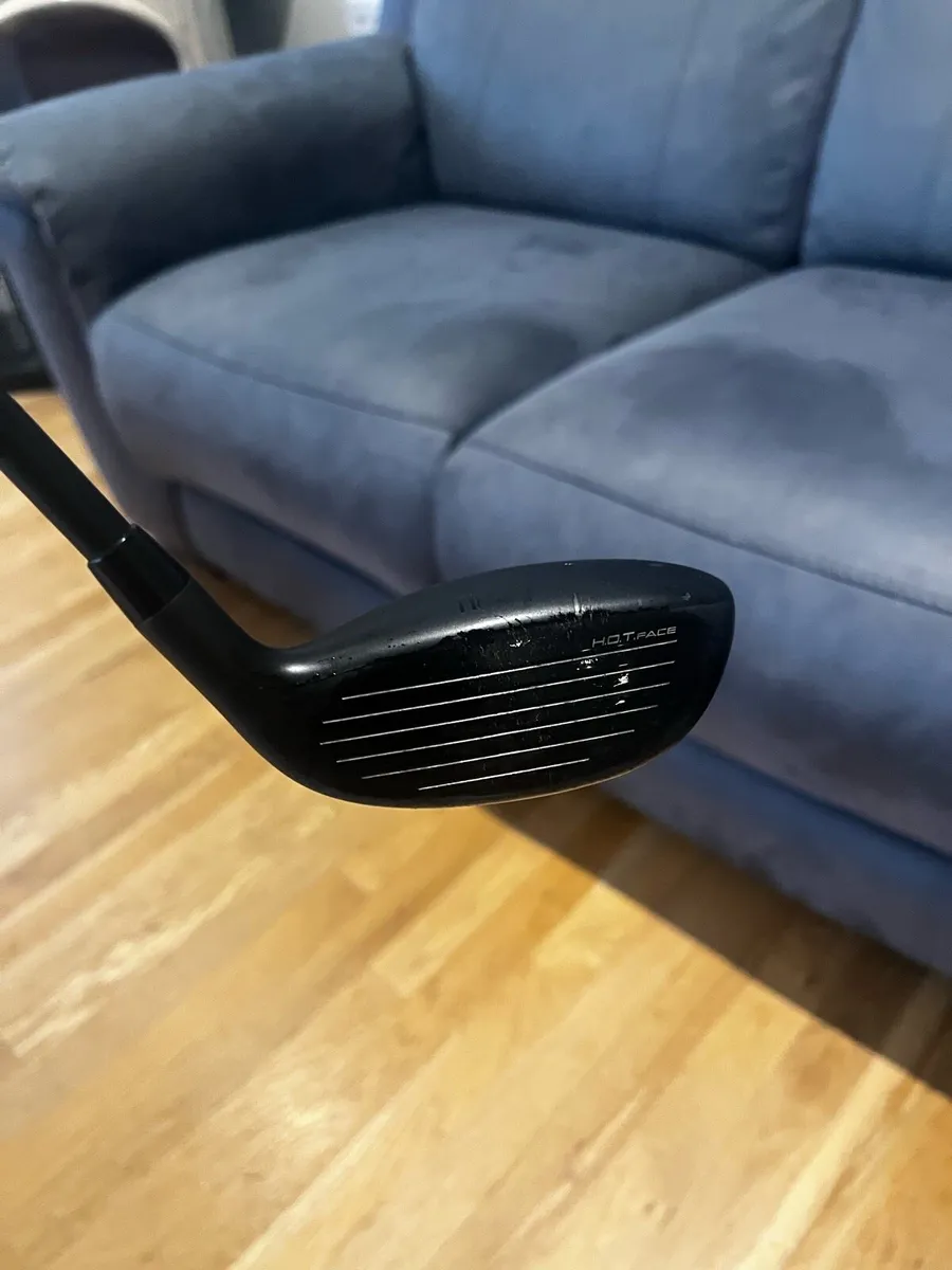 Cobra DARKSPEED 4 Hybrid (21°) - Image 4