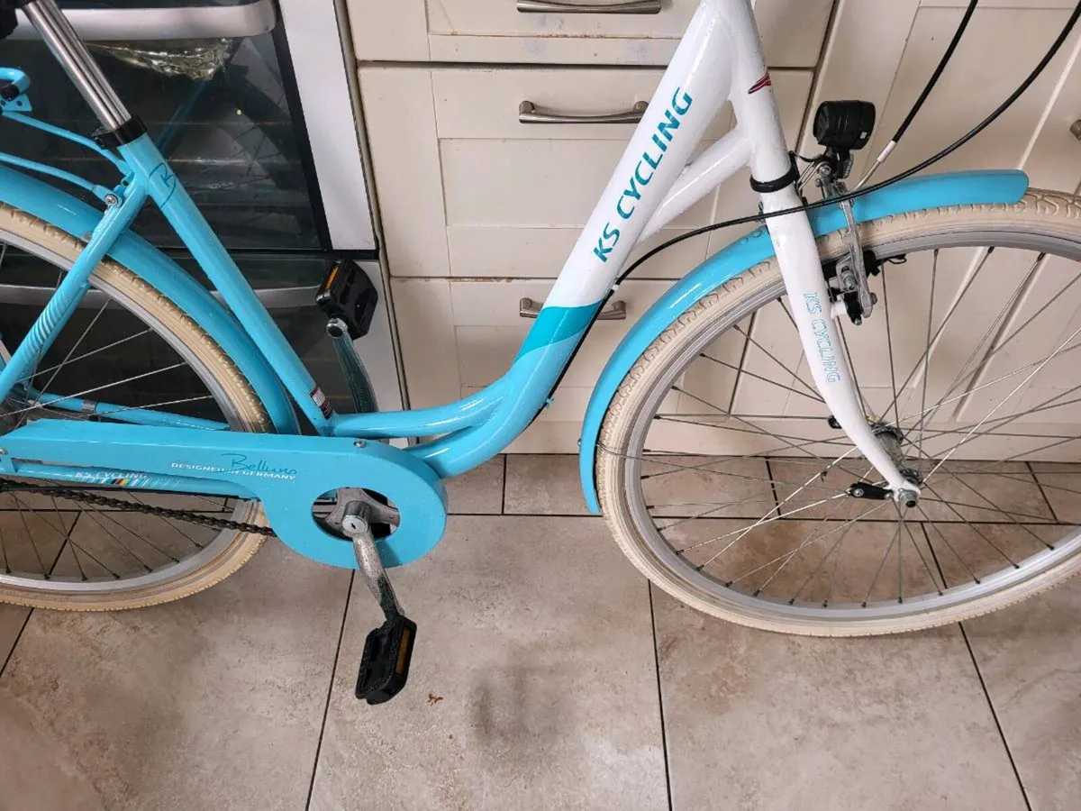 Ladies bike - Image 3