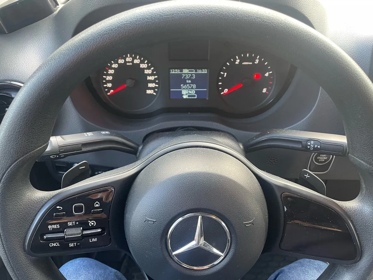 2020 Hymer ML-T580 - Image 2