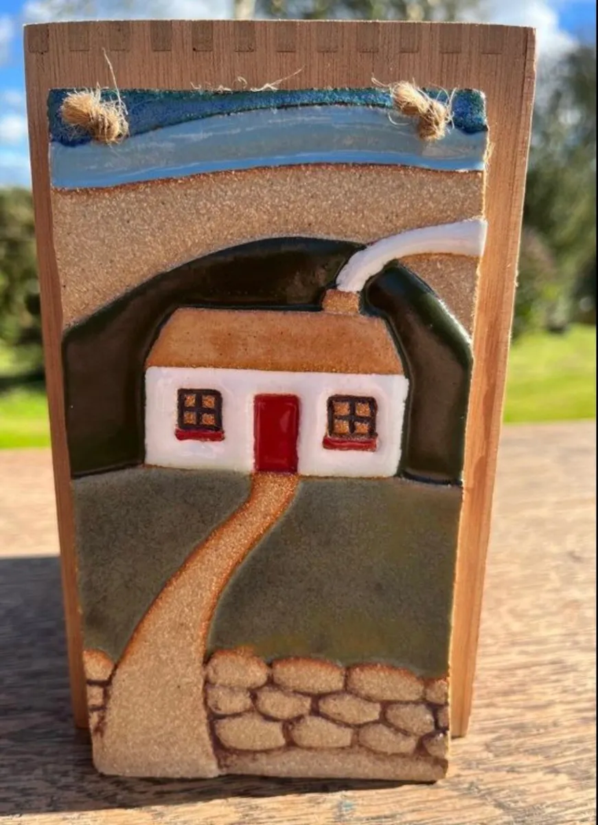 Michelle Butler Cottage Wall Plaque - Image 1