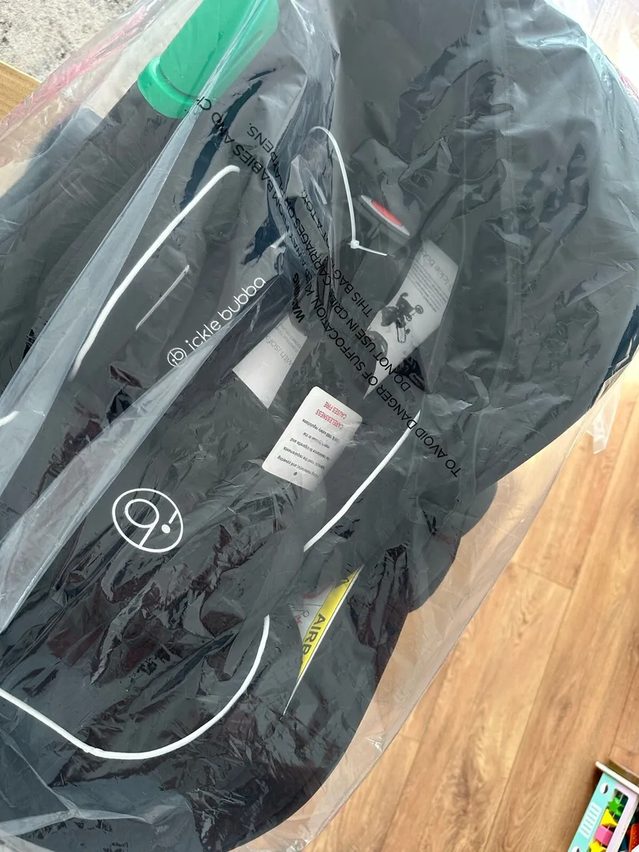 Cirrus I-Size Car Seat & ISOFIX Base - Image 4