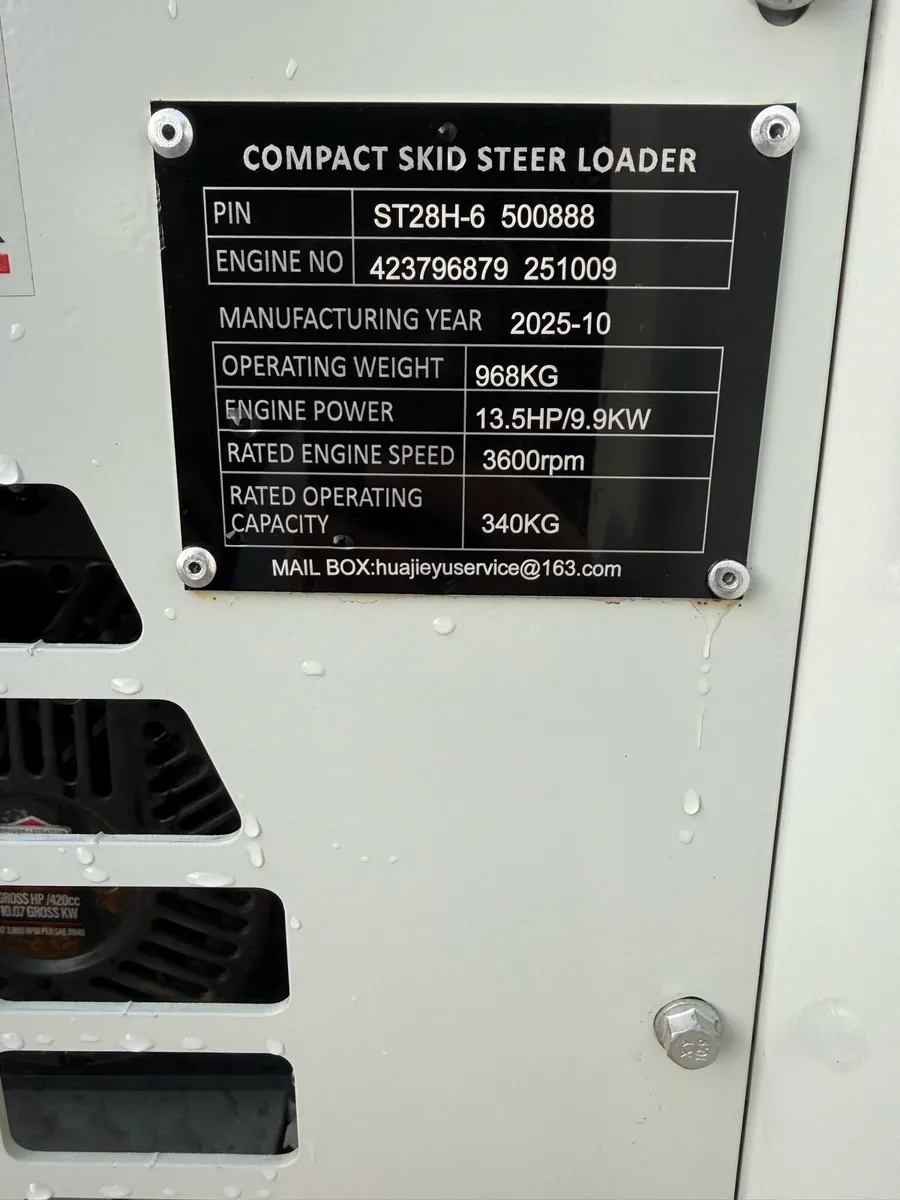 mini skid steer - Image 3