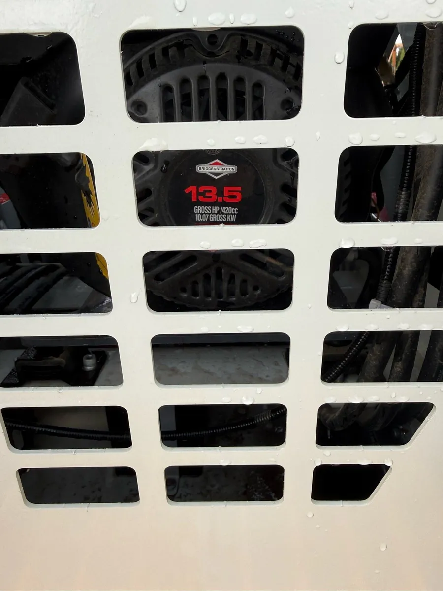 mini skid steer - Image 4