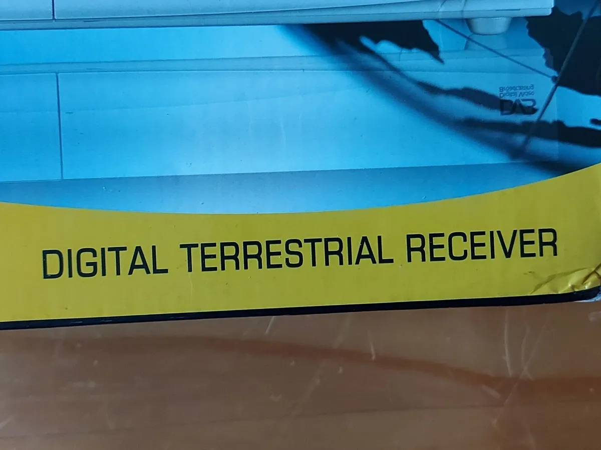 Digivox-T Digital Terrestrial Receiver with Remote - Image 2