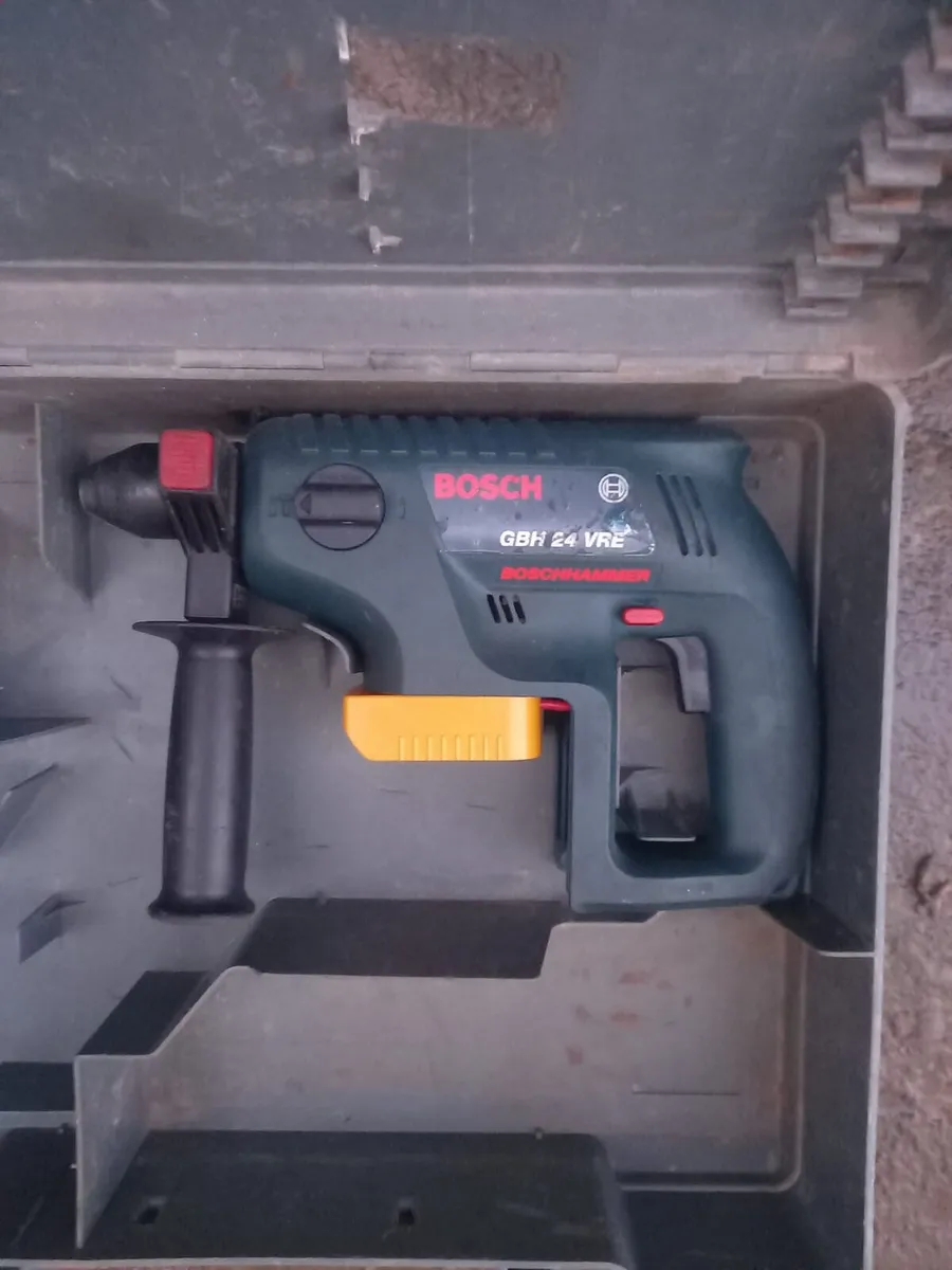 Bosch Cordless Hammer Drill - Image 4