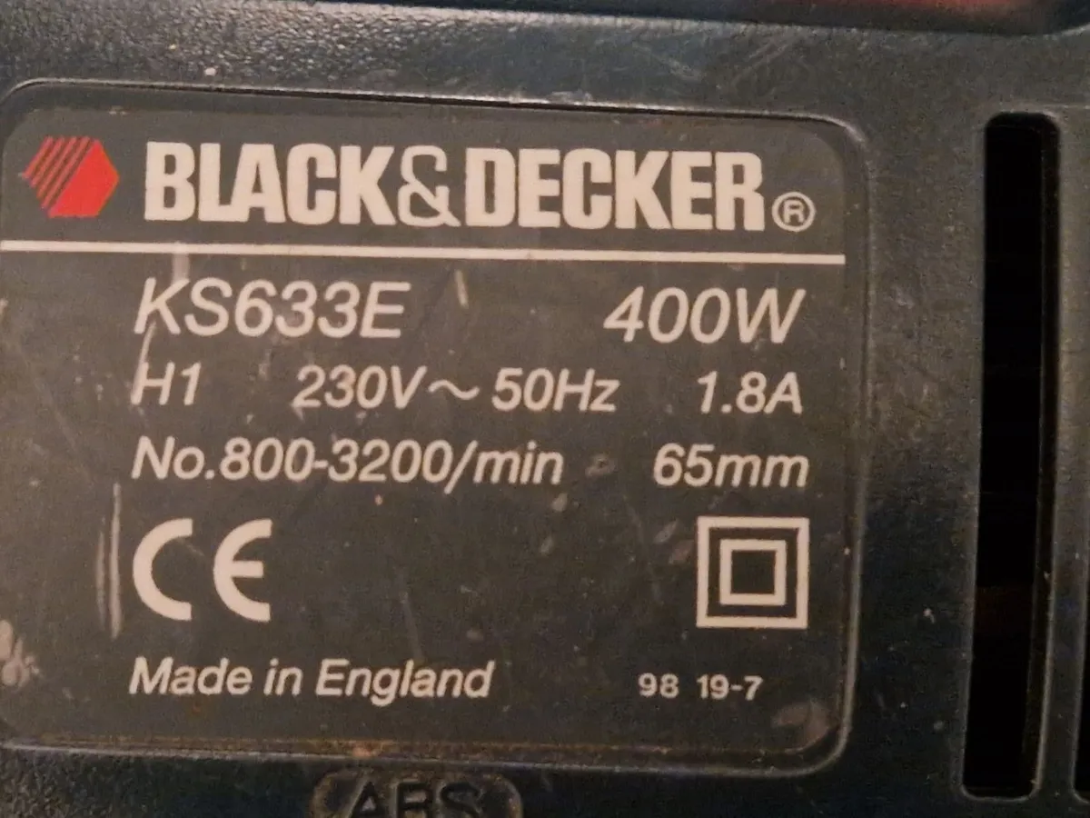 Black & Decker KS633E 400W Variable Speed Jigsaw - Image 2
