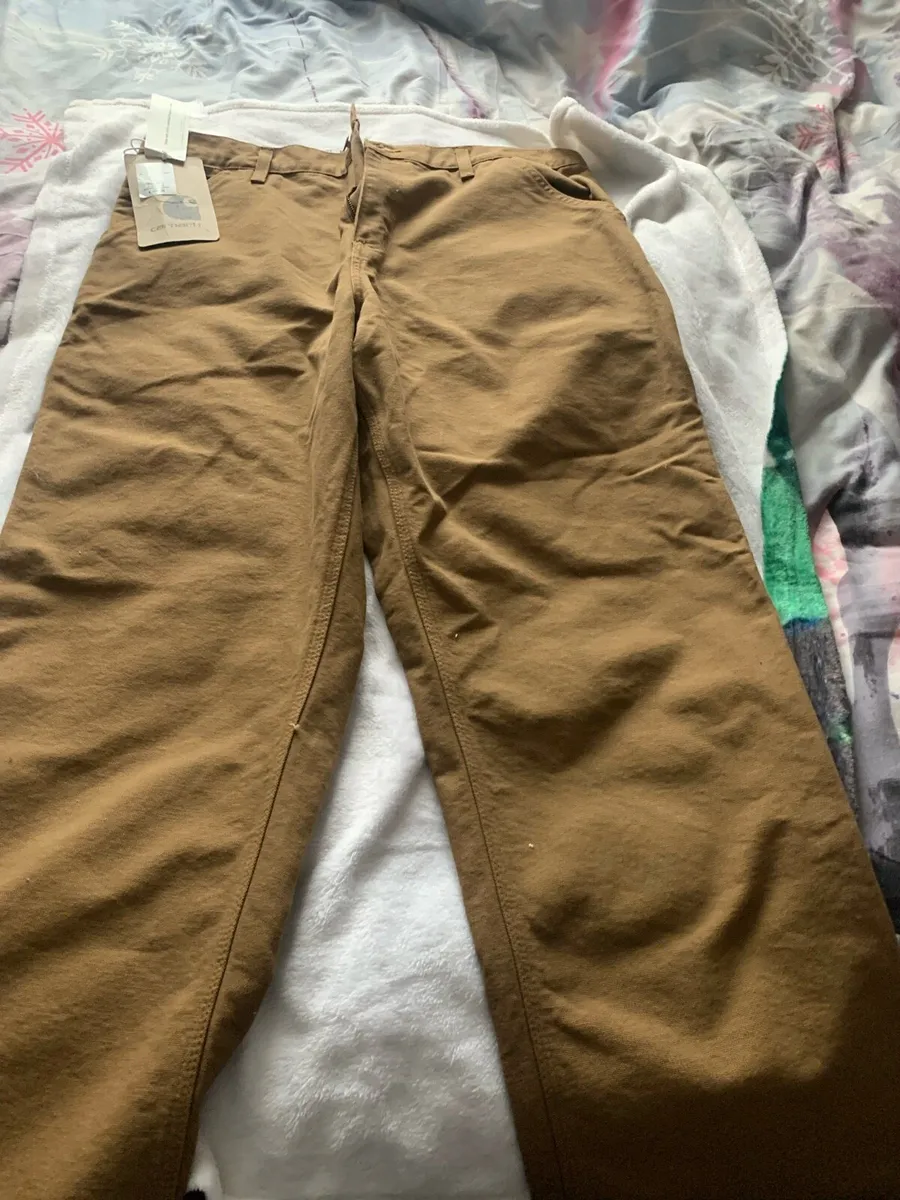 Carhartt pants new w34 leg 32 - Image 1