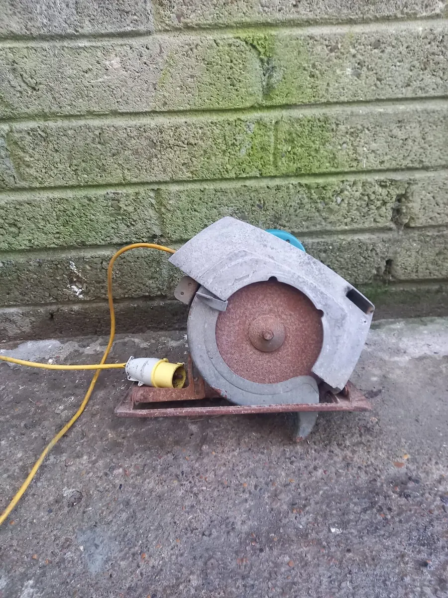 Makita 9 Inch Skilsaw - Image 3