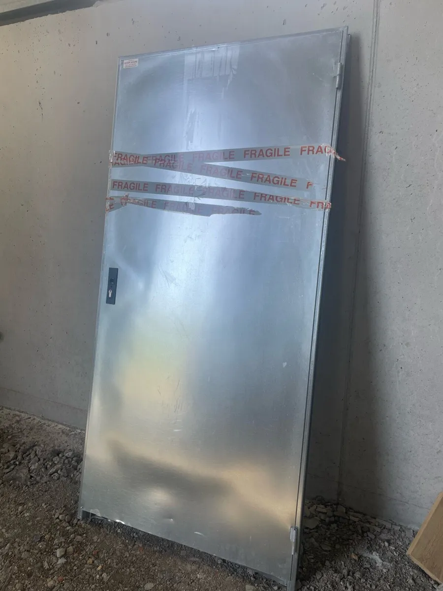 Steel door - Image 2