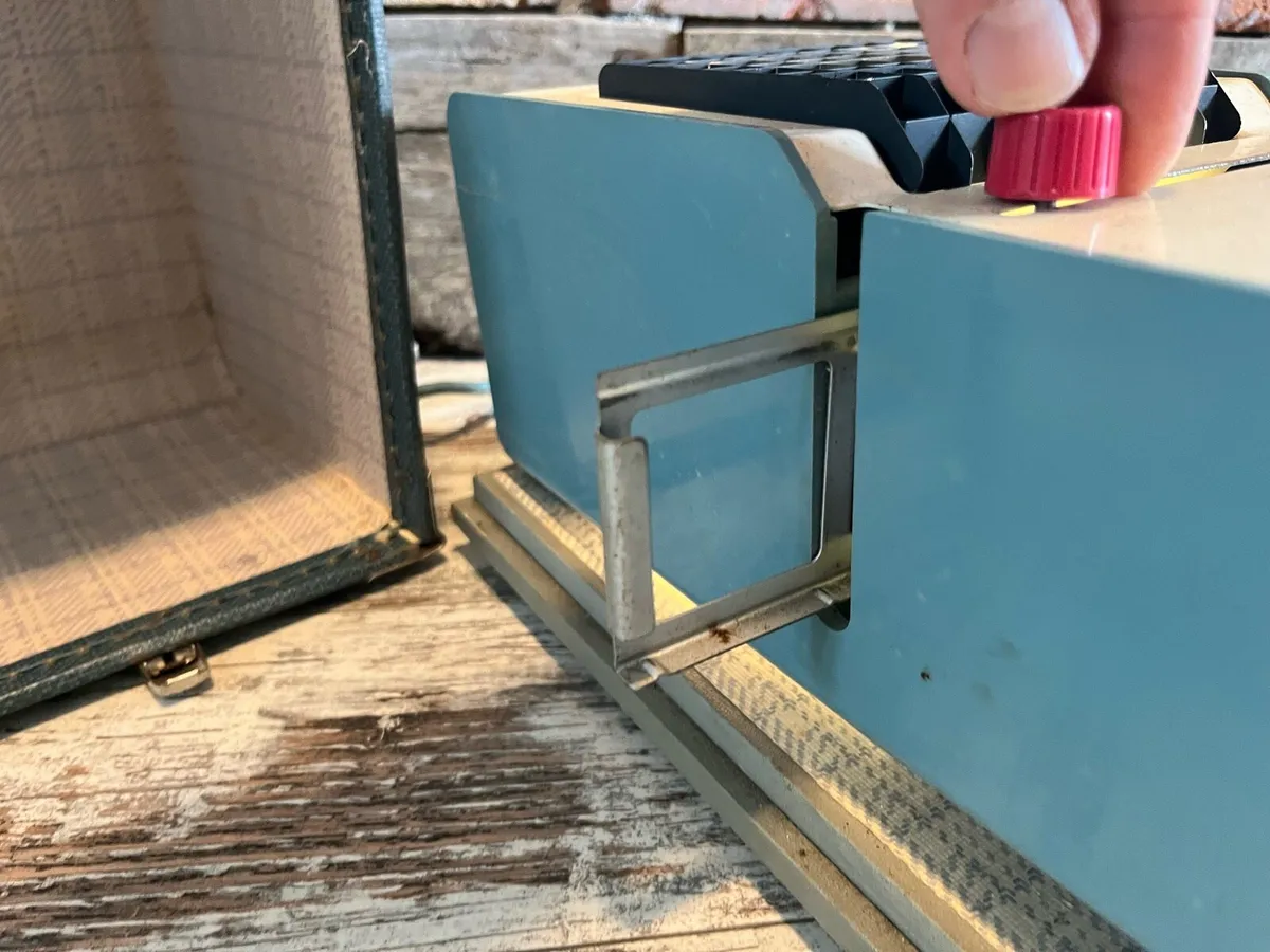 Vintage slide projector - Image 3