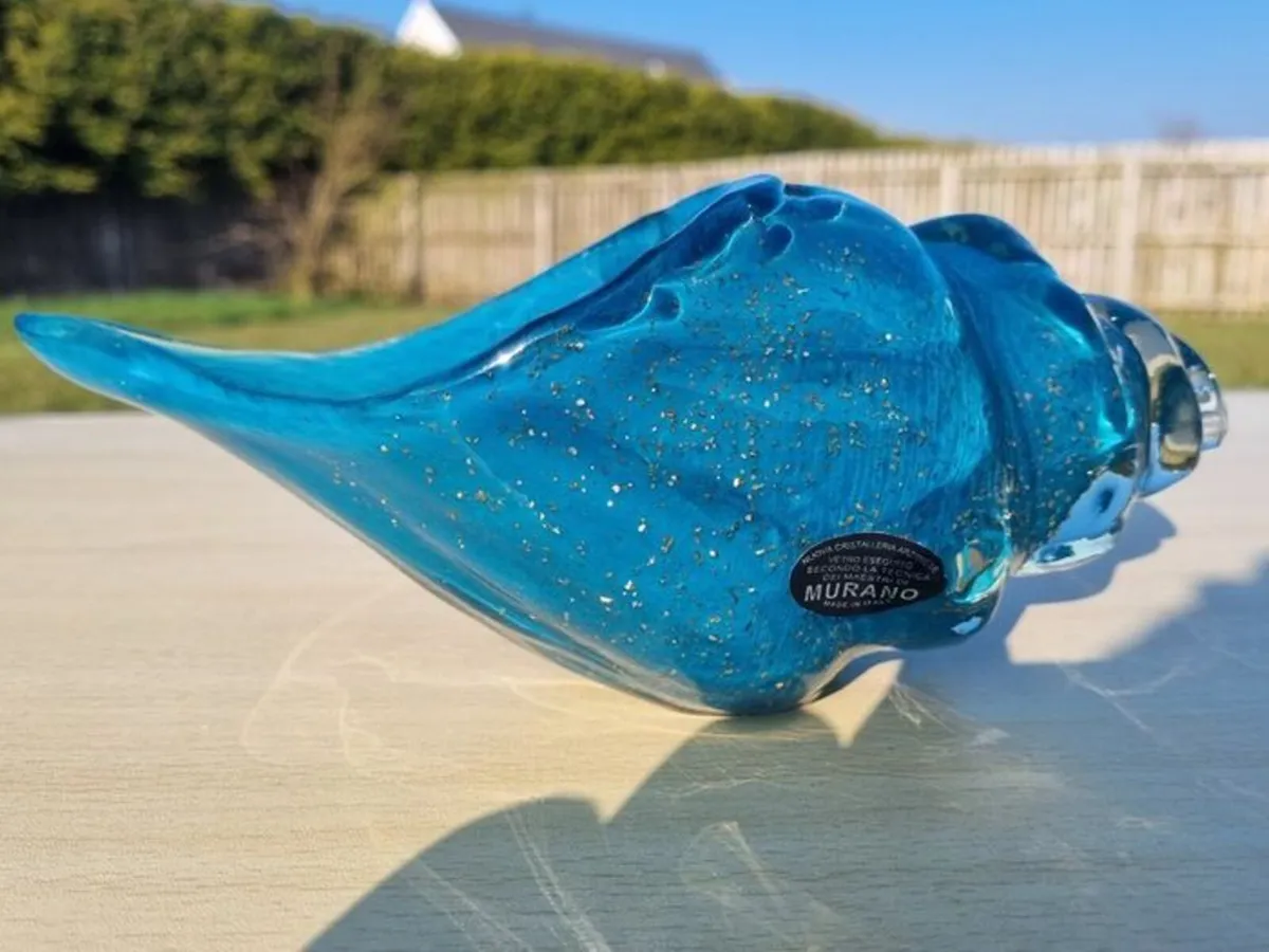 Big Murano glass shell - Image 1