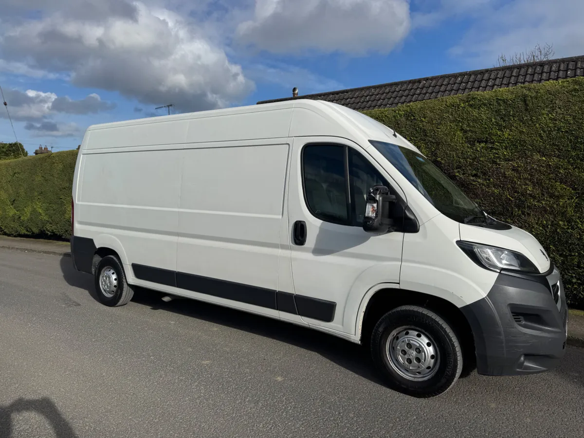 Peugeot Boxer cvrt 2/27 tax 1/27 - Image 1